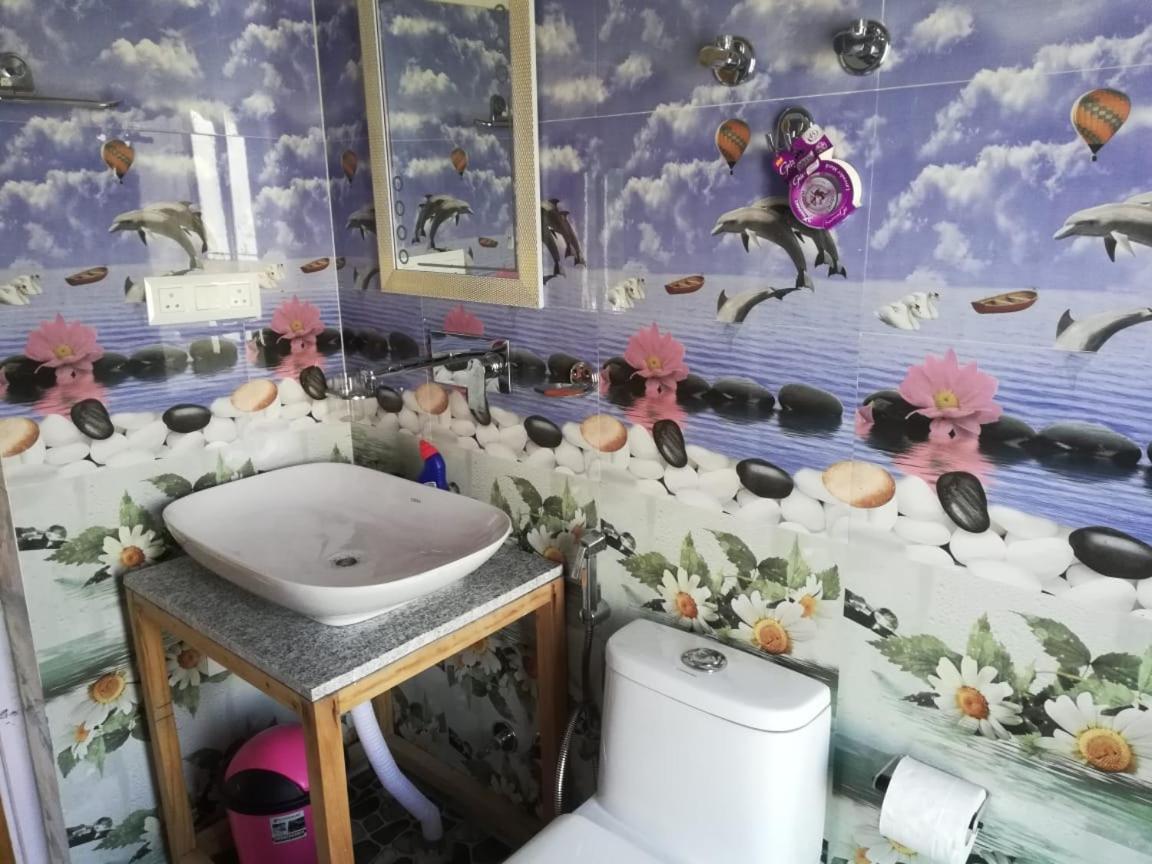 Sernang Homestay Hundar Extérieur photo