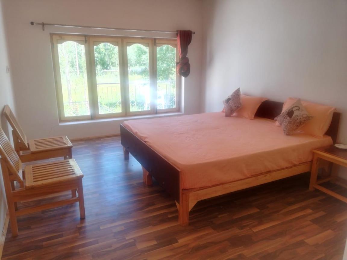 Sernang Homestay Hundar Extérieur photo